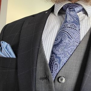 JOS. A. BANK Classic collection suit